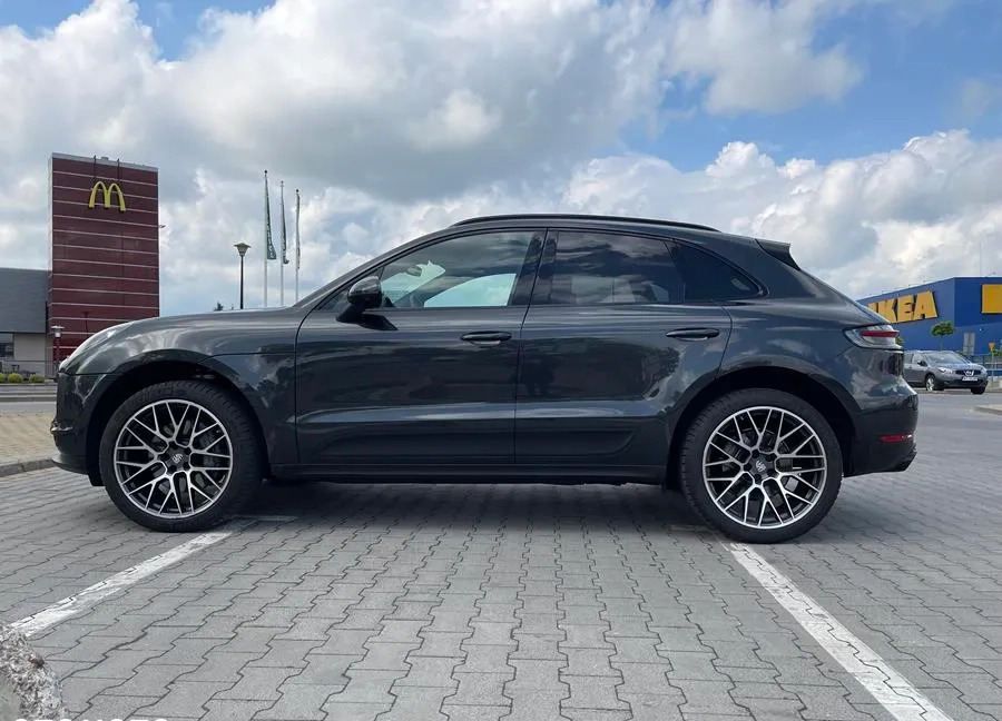 Porsche Macan cena 259800 przebieg: 8940, rok produkcji 2021 z Gliwice małe 667
